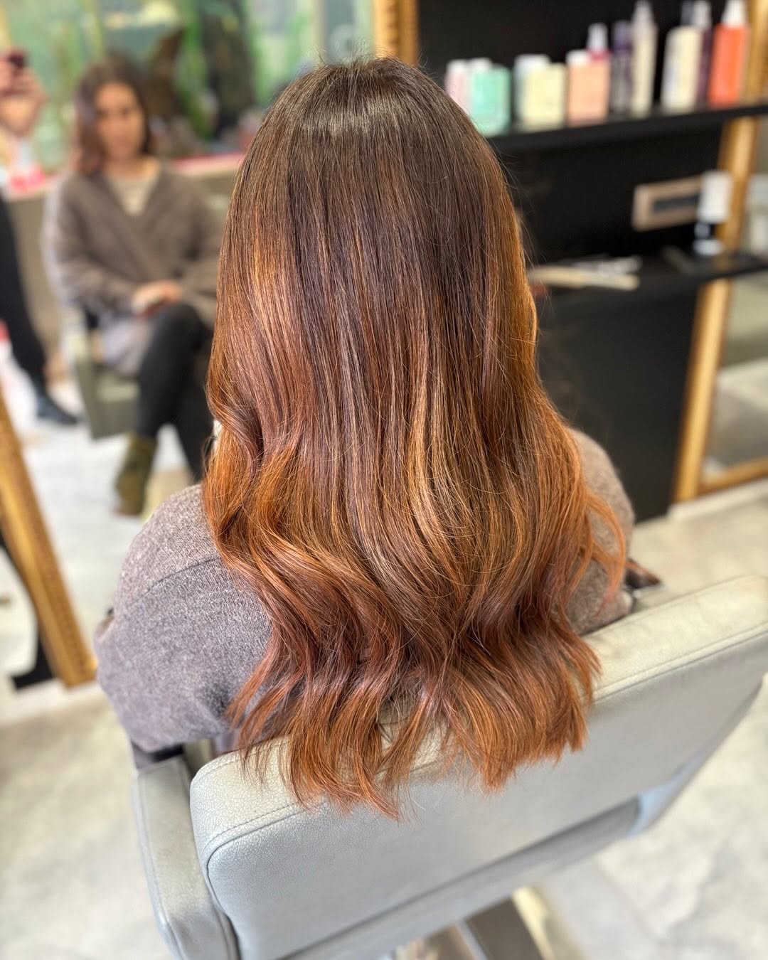 Svjež, elegantan i potpuno prirodan izgled 💛
#balayage #hairtransformation  #shine #softblend